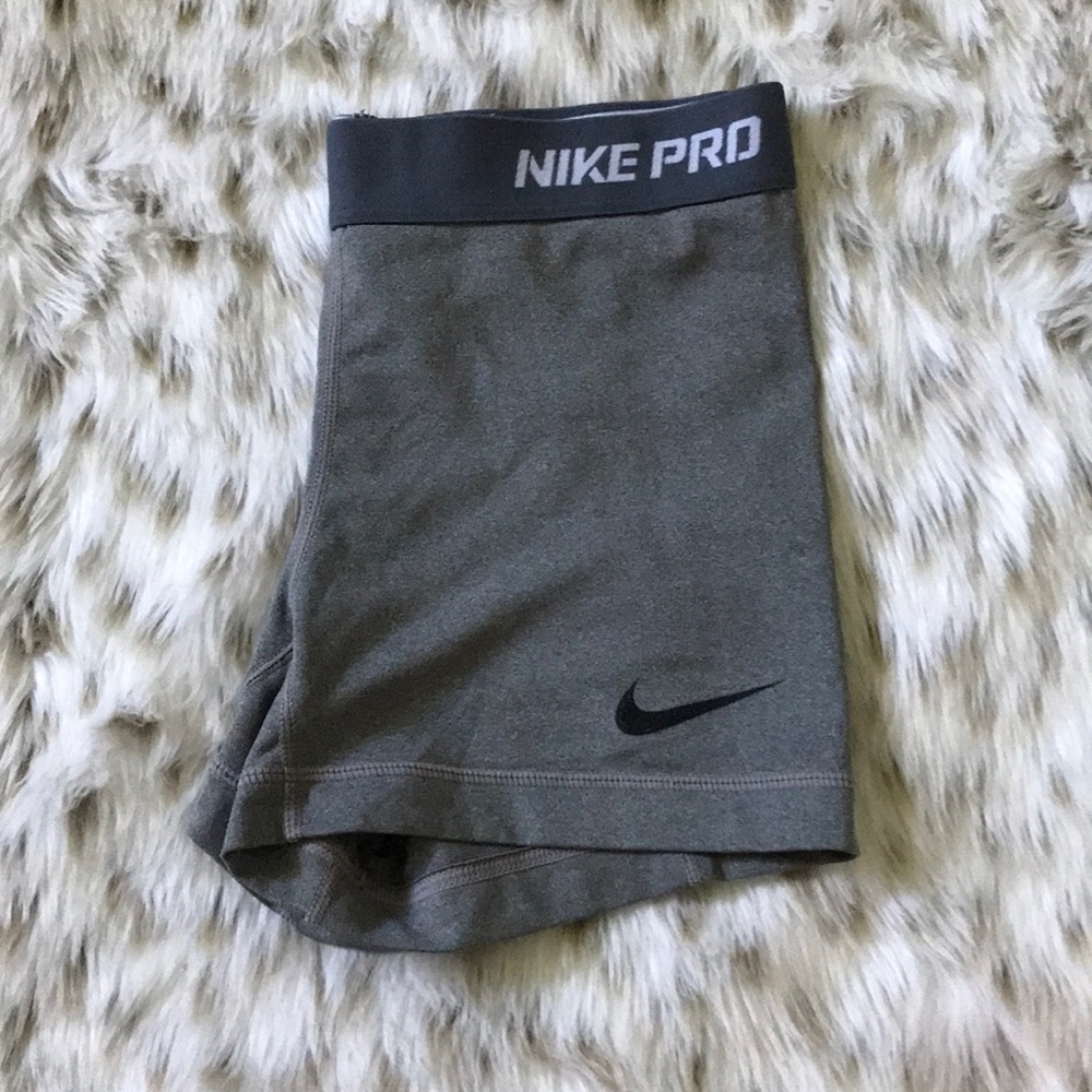 NIKE: Pro spandex shorts